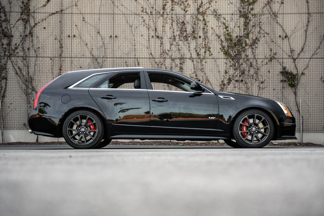 2014 Cadillac CTS-V 2nd Gen - Image 19 of 31