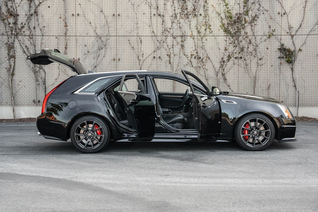 2014 Cadillac CTS-V 2nd Gen - Image 23 of 31