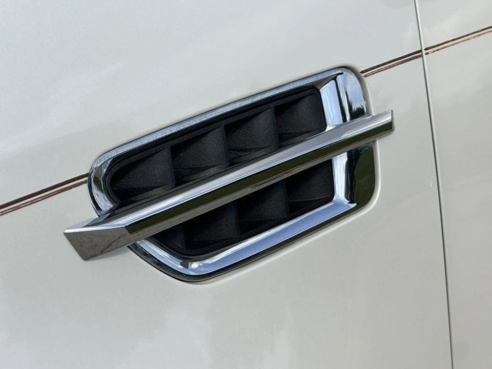 2014 Cadillac Escalade & EXT 3rd Gen - Image 18 of 31