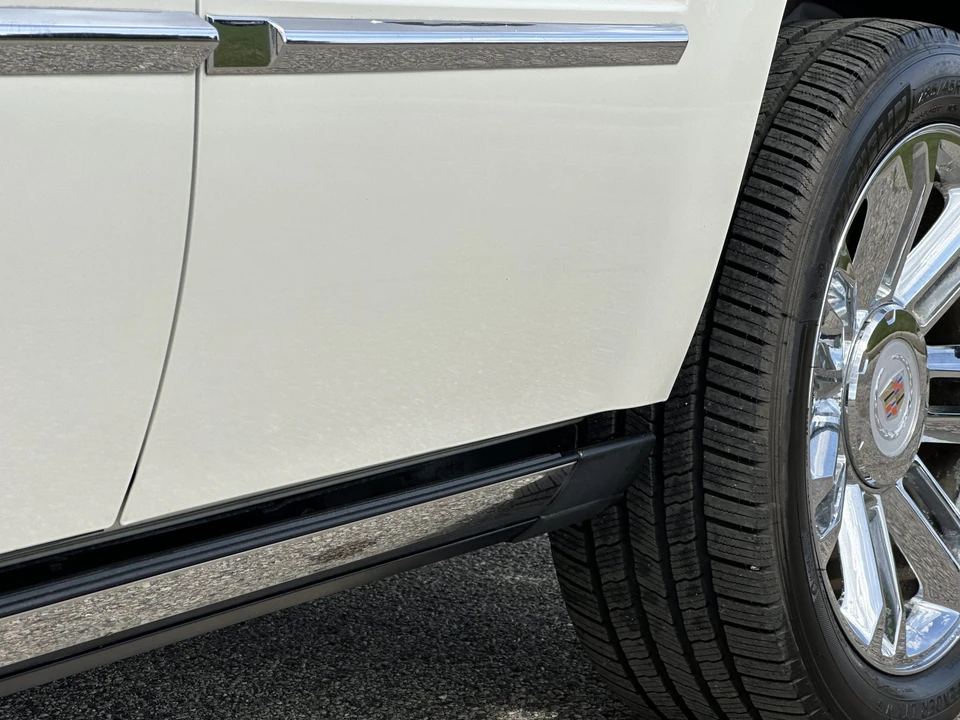 2014 Cadillac Escalade & EXT 3rd Gen - Image 25 of 31