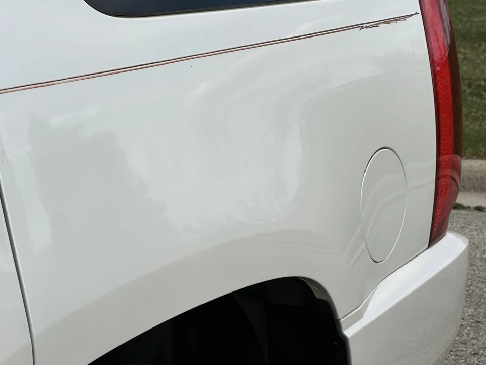 2014 Cadillac Escalade & EXT 3rd Gen - Image 26 of 31