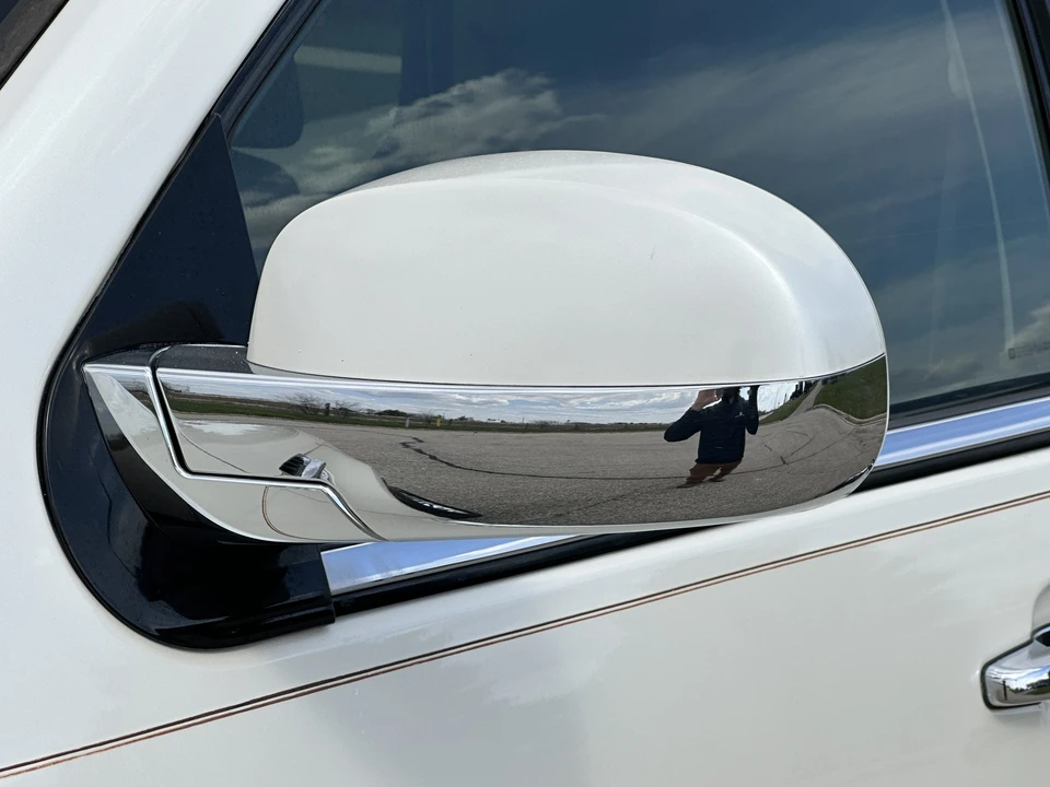 2014 Cadillac Escalade & EXT 3rd Gen - Image 19 of 31