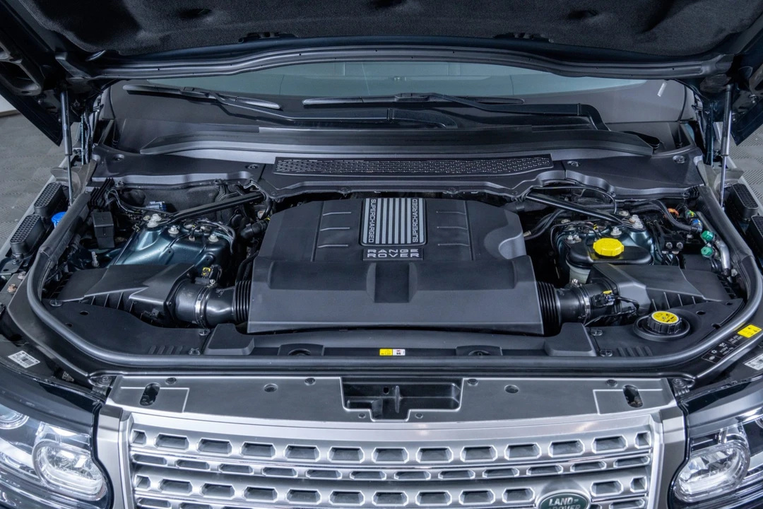 2014 Land Rover Range Rover L405 - Image 6 of 7