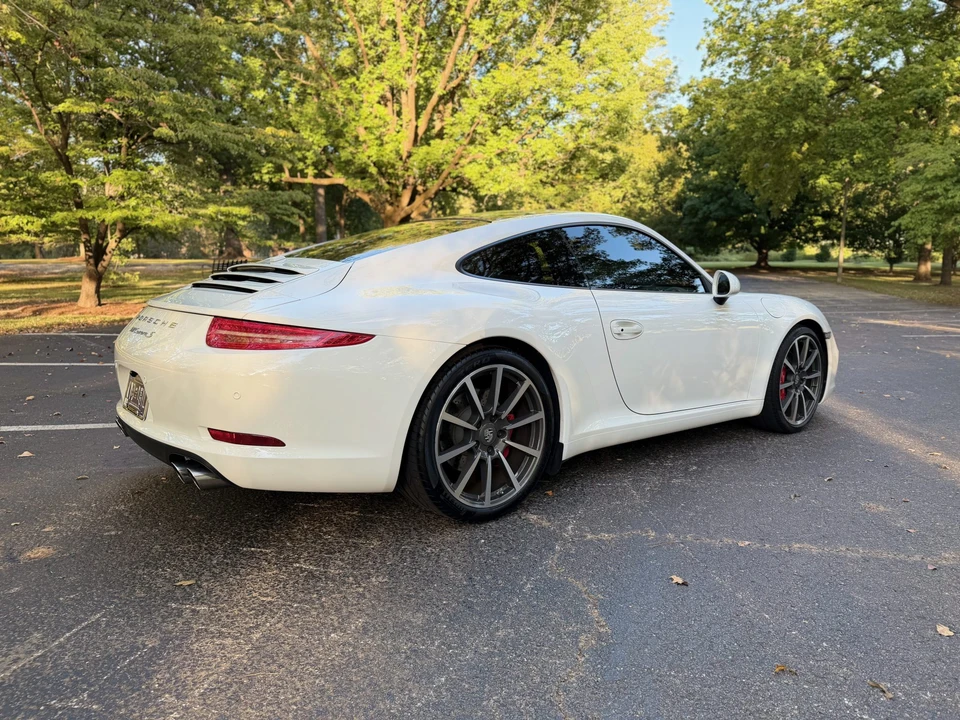 2014 Porsche 991 Carrera S - Image 10 of 31