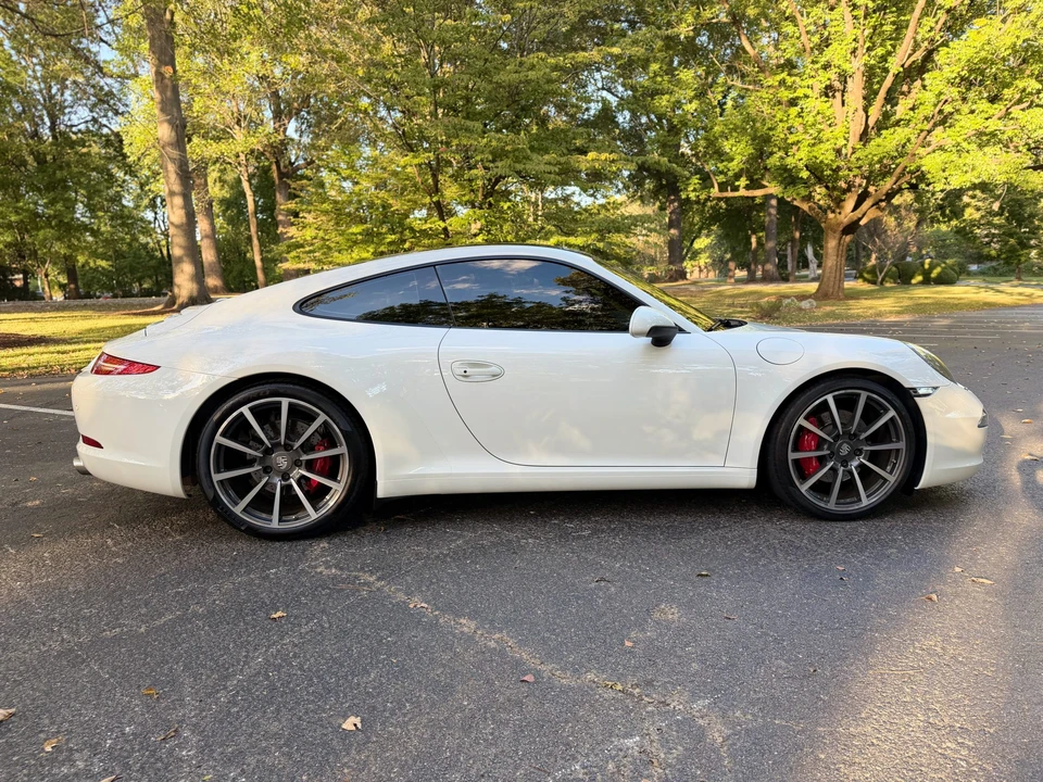 2014 Porsche 991 Carrera S - Image 8 of 31
