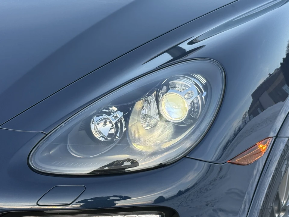 2014 Porsche 958 Cayenne GTS - Image 27 of 31