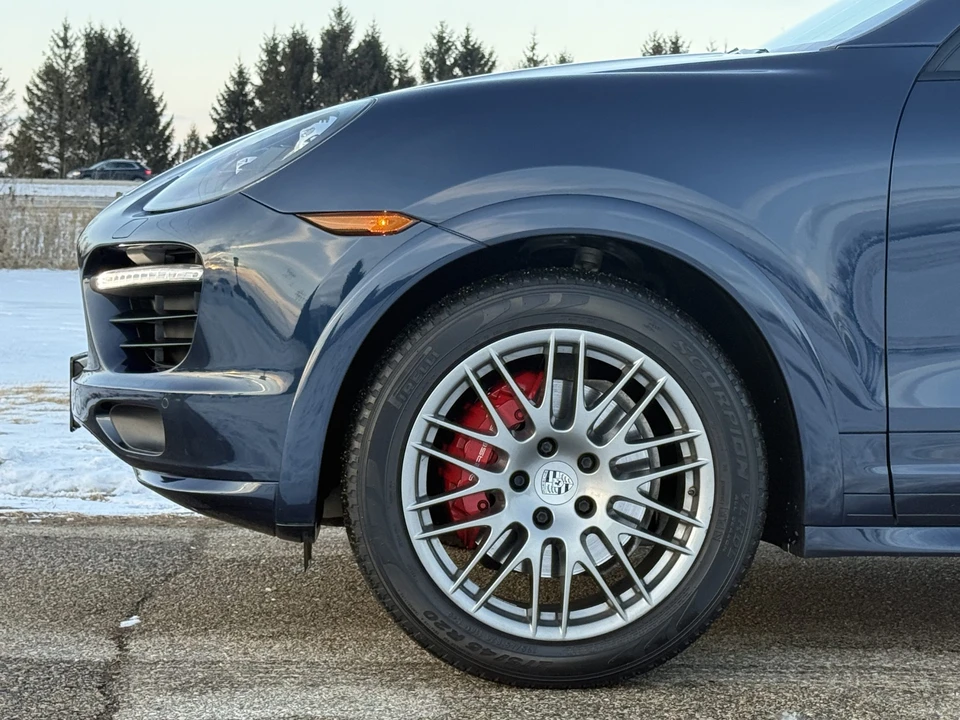 2014 Porsche 958 Cayenne GTS - Image 29 of 31