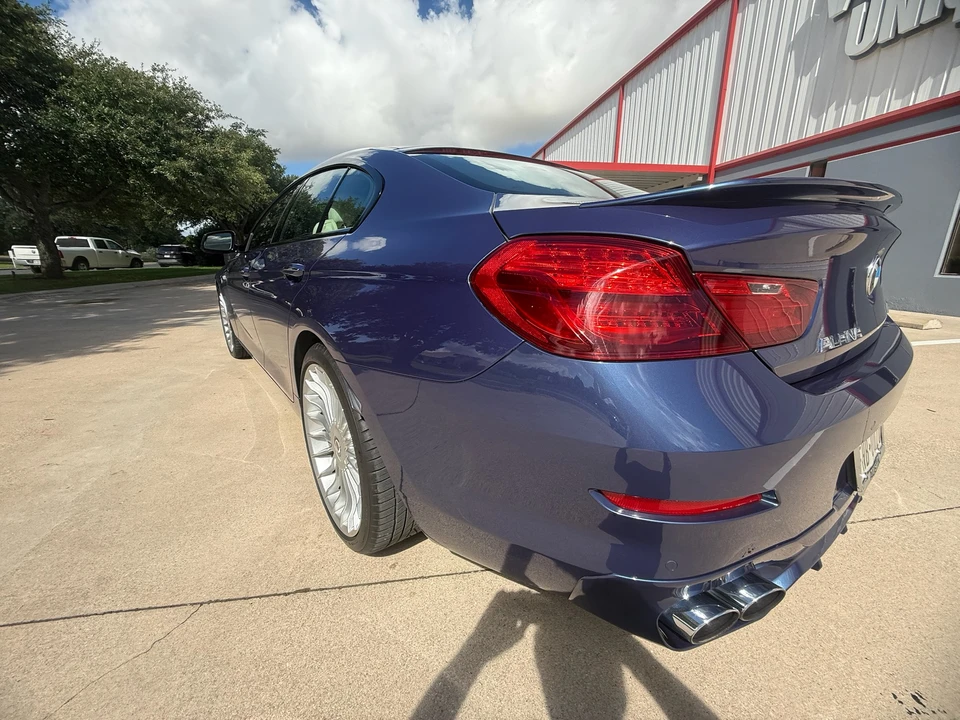 2015 BMW Alpina B6 - Image 9 of 31
