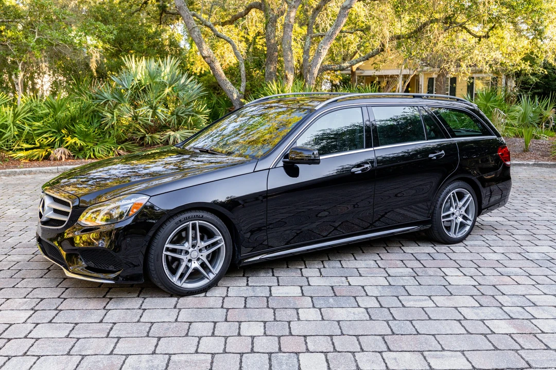 2015 Mercedes-Benz W212 E-Class - Image 2 of 31