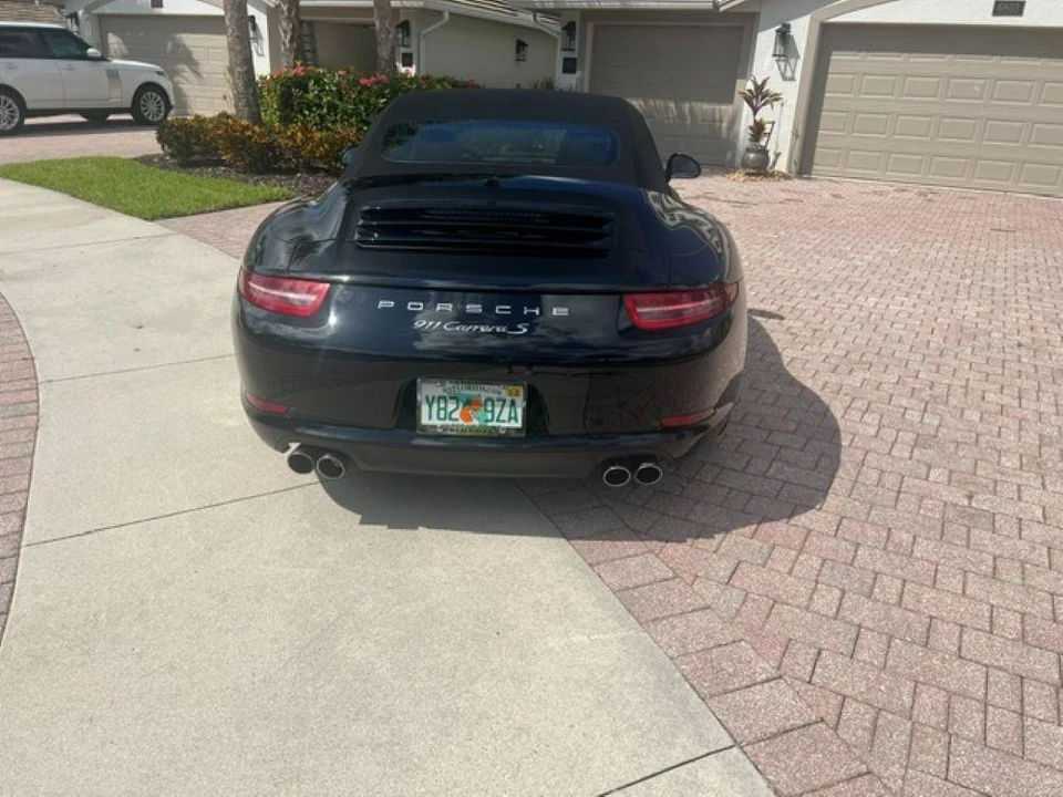 2015 Porsche 991 Carrera S - Image 10 of 31