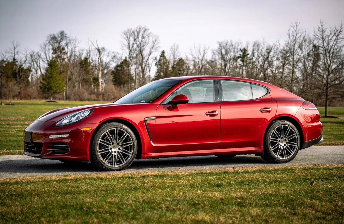2015 Porsche 970 Panamera - Image 4 of 31