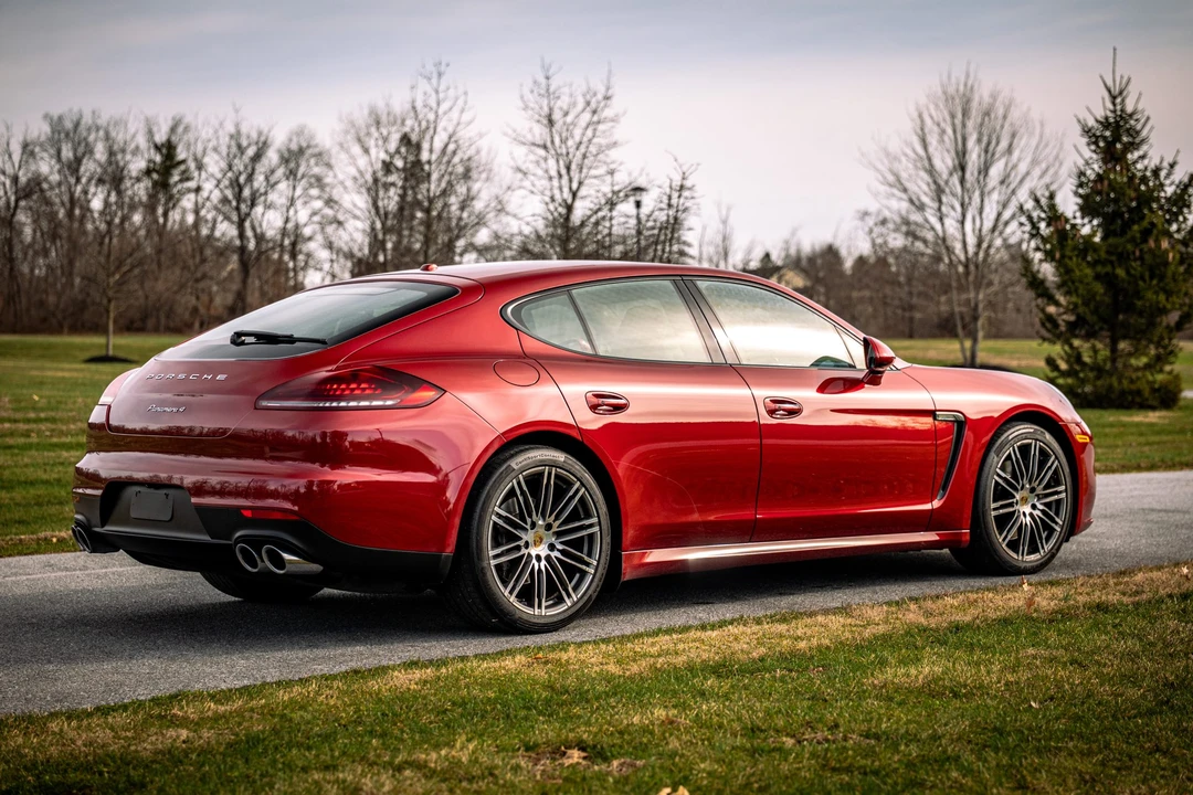 2015 Porsche 970 Panamera - Image 20 of 31