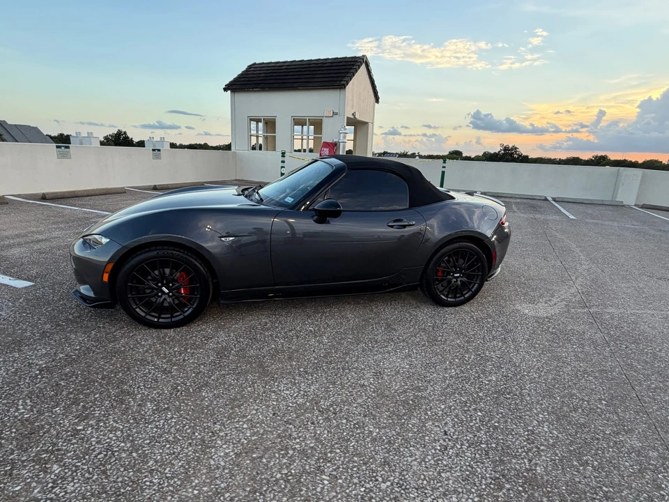 2016 Mazda ND MX-5 Miata - Image 8 of 31