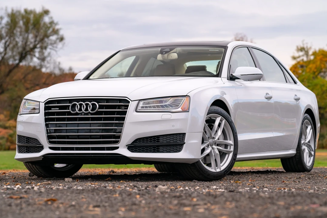 2017 Audi D4 A8 - Image 7 of 31