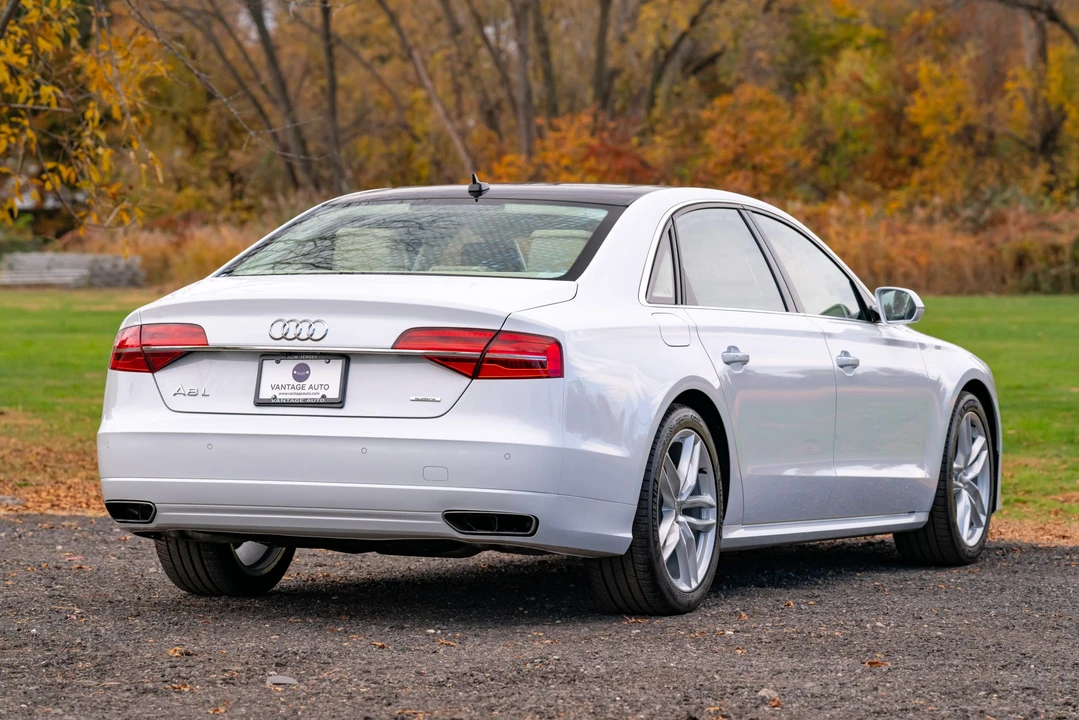 2017 Audi D4 A8 - Image 16 of 31