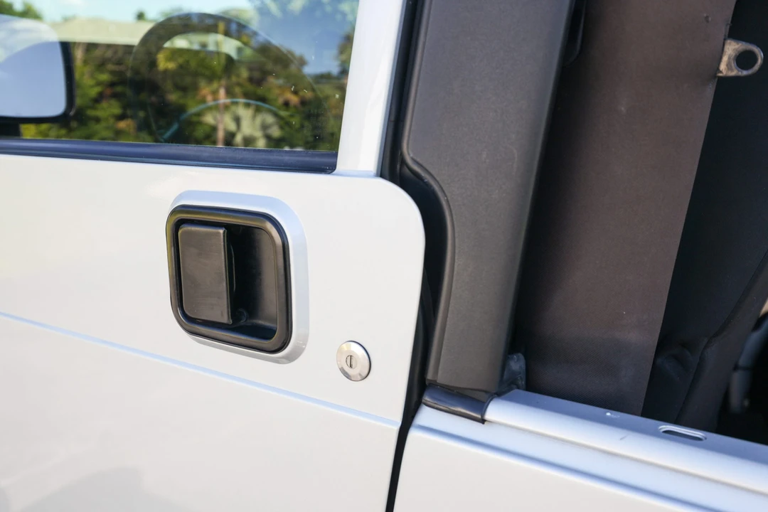 2006 Jeep TJ Wrangler - Image 25 of 31