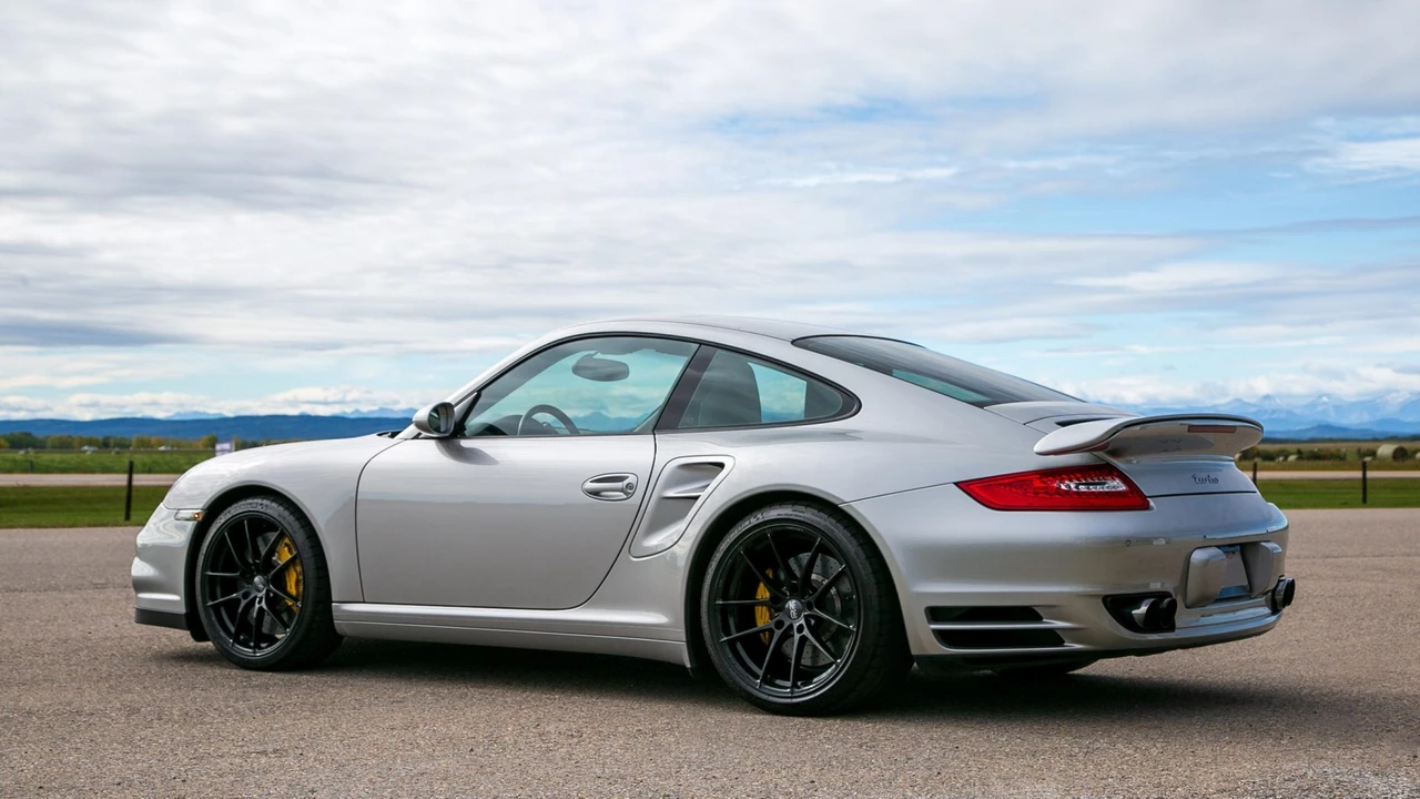 2007 Porsche 997 Turbo - Image 21 of 31