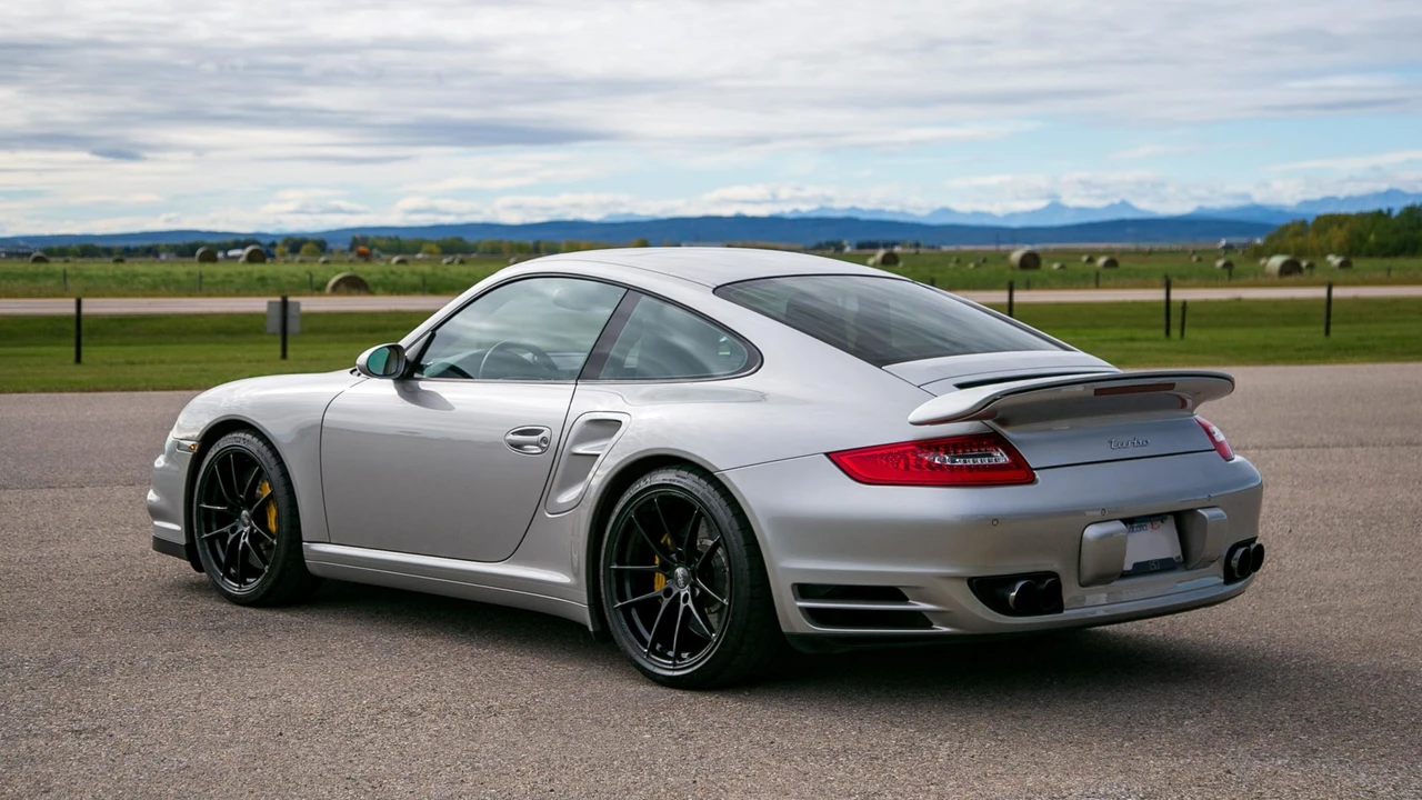 2007 Porsche 997 Turbo - Image 19 of 31