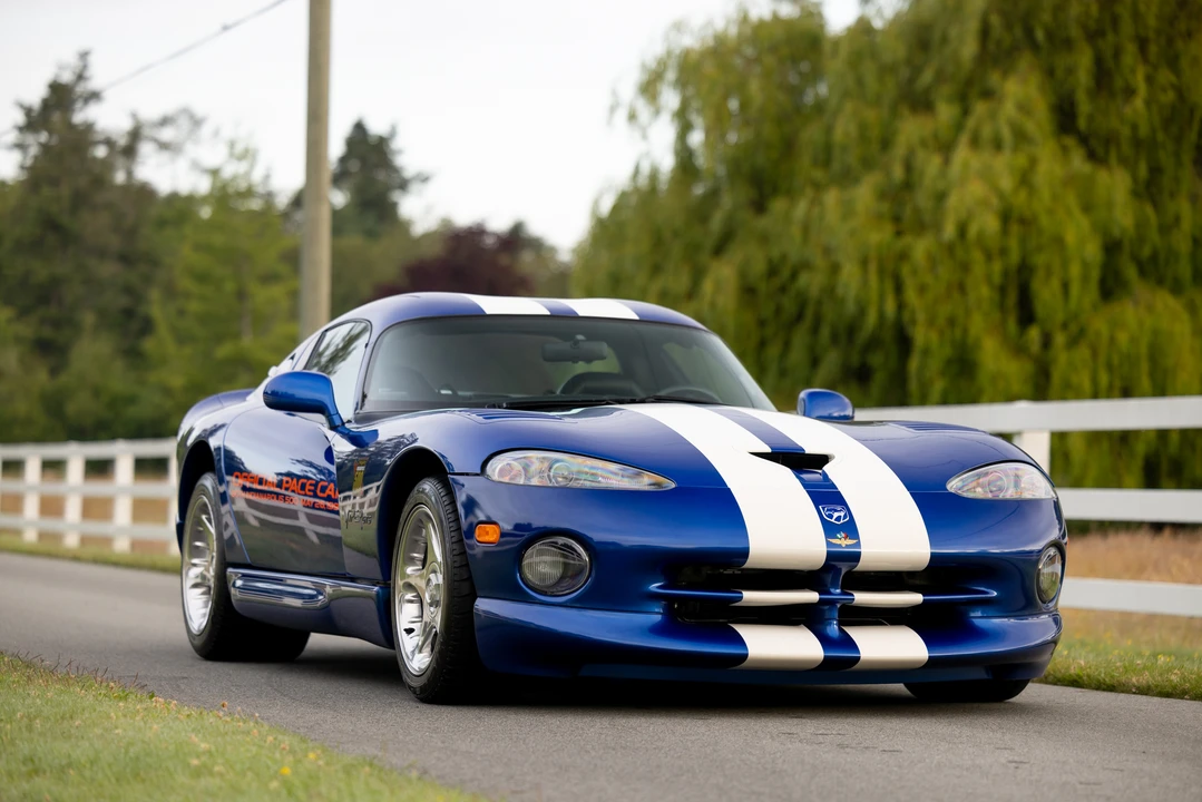 1996 Dodge Viper GTS 2nd Gen - Image 13 of 31