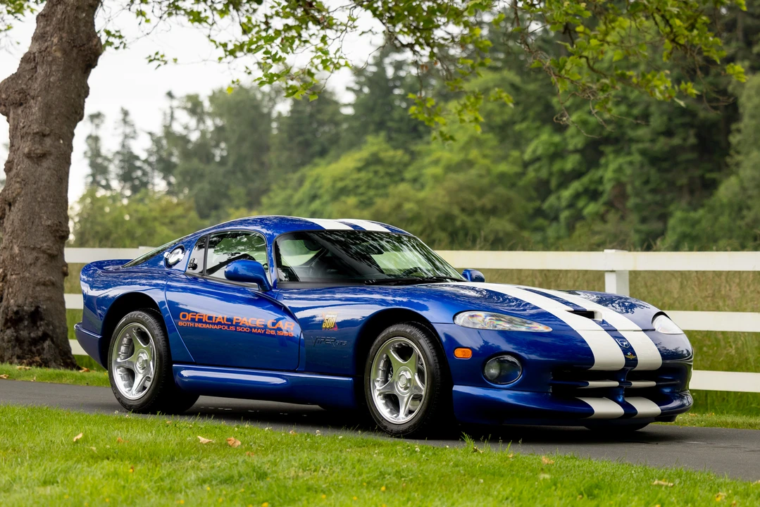1996 Dodge Viper GTS 2nd Gen - Image 16 of 31