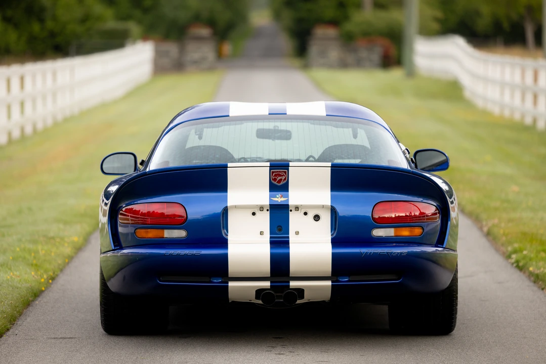 1996 Dodge Viper GTS 2nd Gen - Image 22 of 31