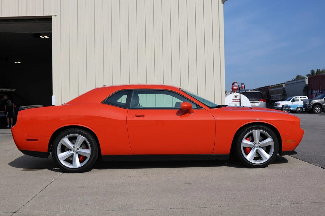 2008 Dodge Challenger SRT8 & 392 3rd Gen - Image 6 of 31
