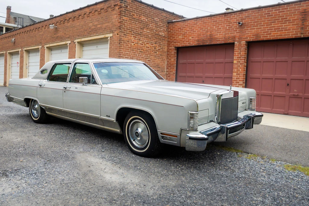 1979 Lincoln Town Car - Image 4 of 31