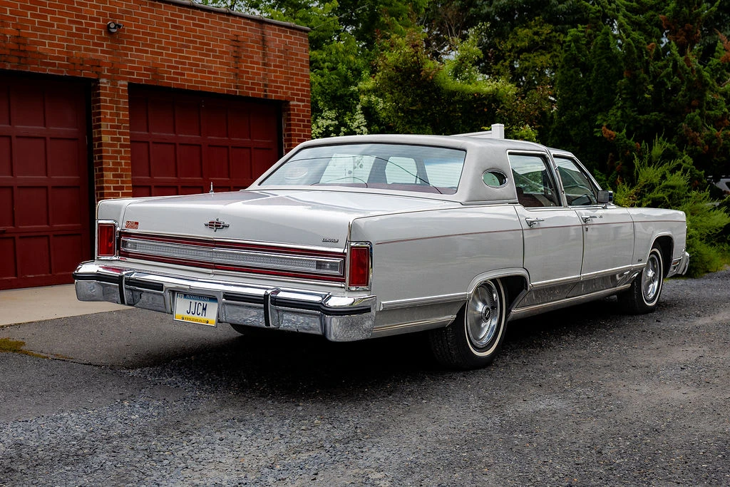 1979 Lincoln Town Car - Image 10 of 31