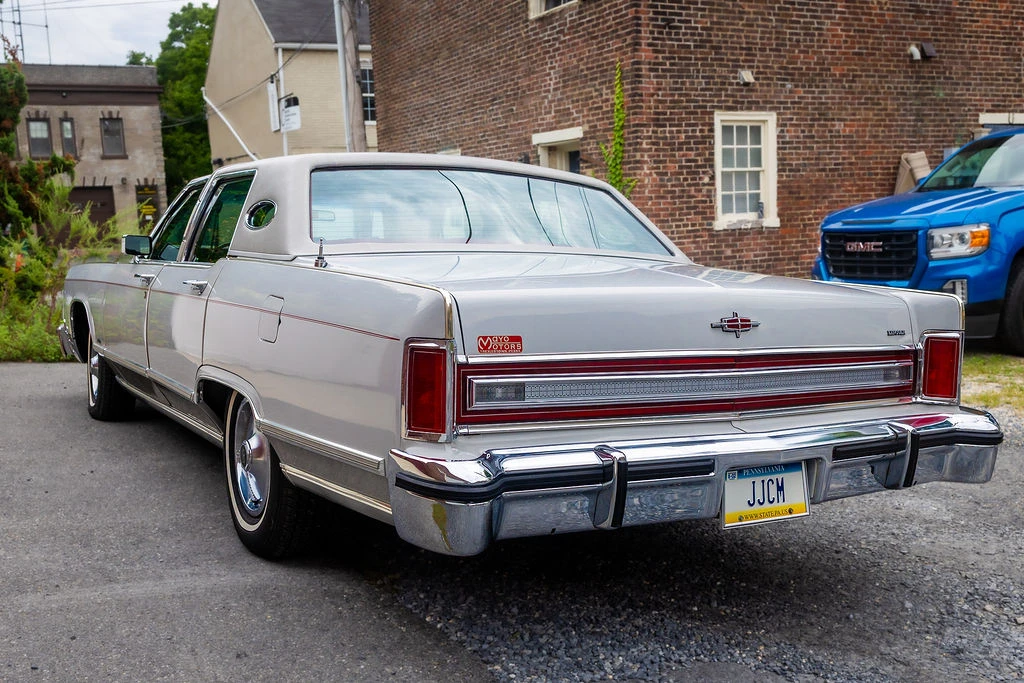 1979 Lincoln Town Car - Image 17 of 31