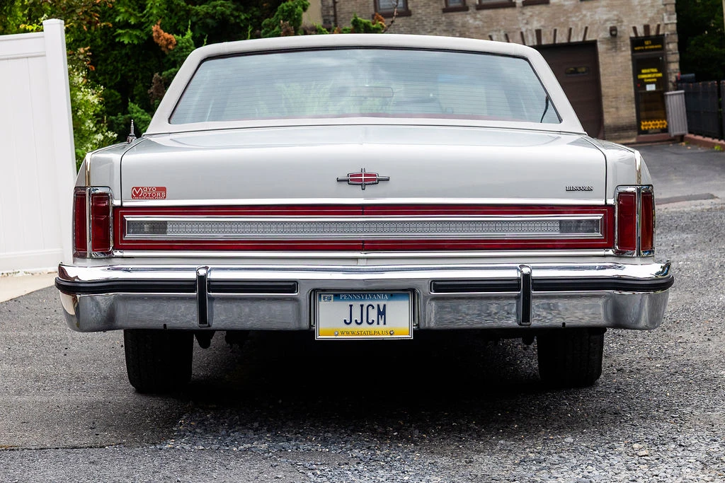1979 Lincoln Town Car - Image 13 of 31