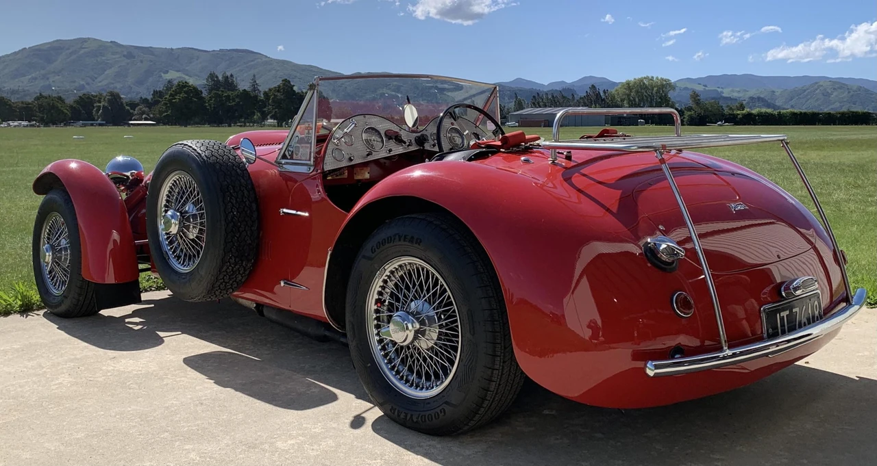 1951 Allard - Image 9 of 31