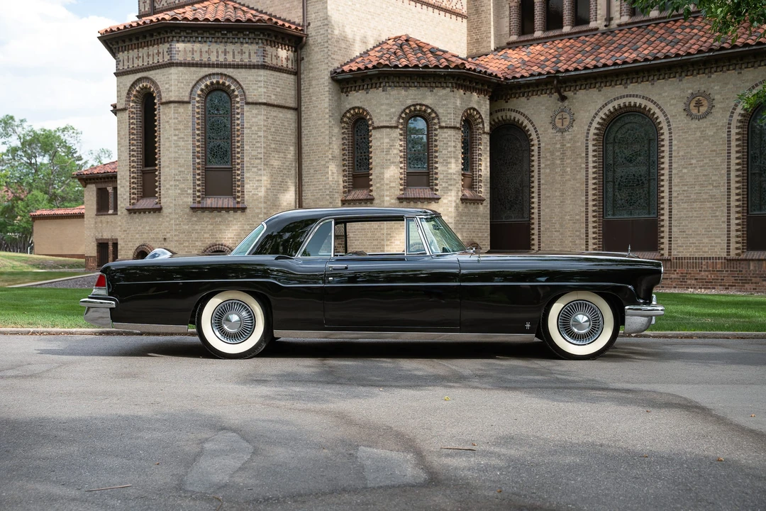 1956 Lincoln Continental Mark II - Image 29 of 31