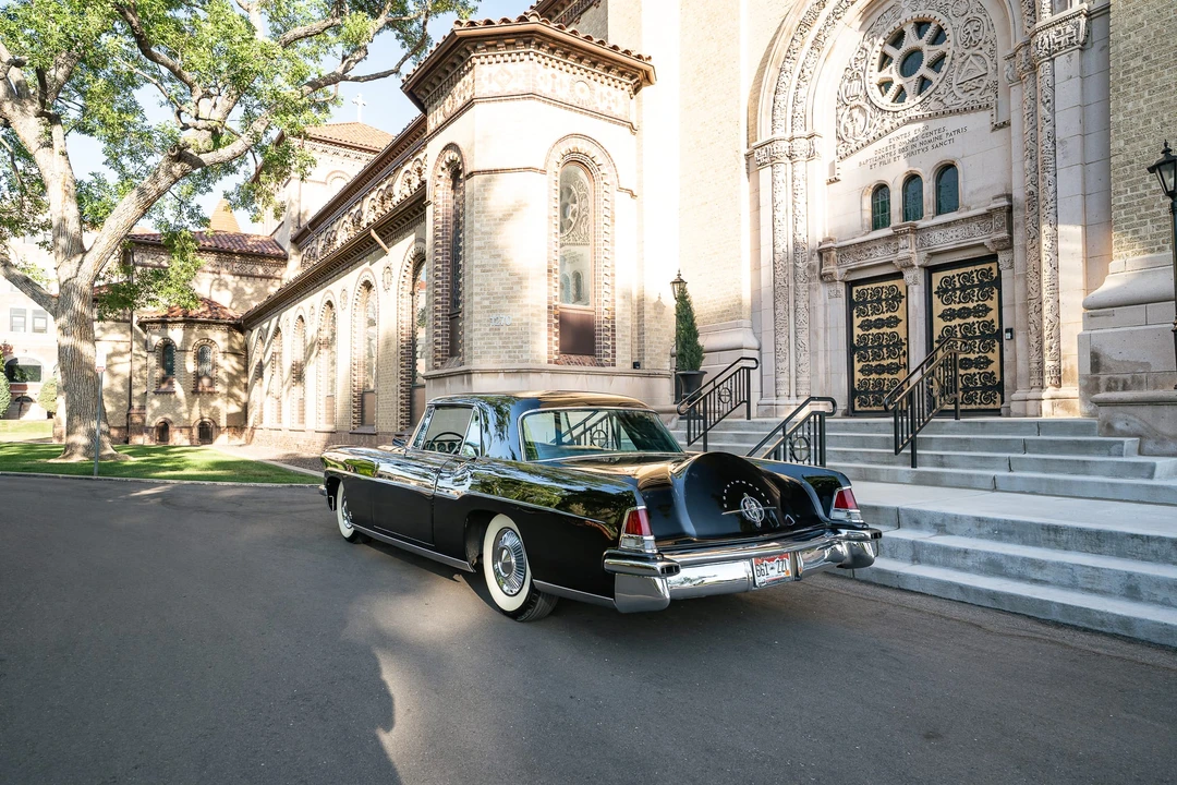 1956 Lincoln Continental Mark II - Image 6 of 31