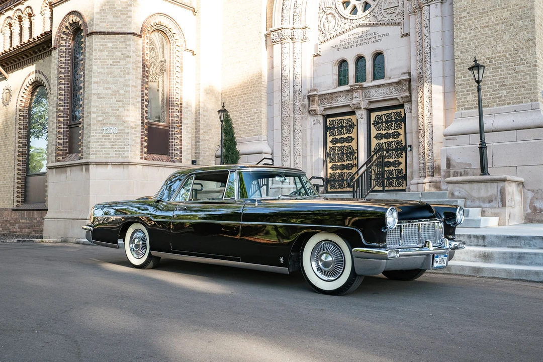 1956 Lincoln Continental Mark II - Image 9 of 31