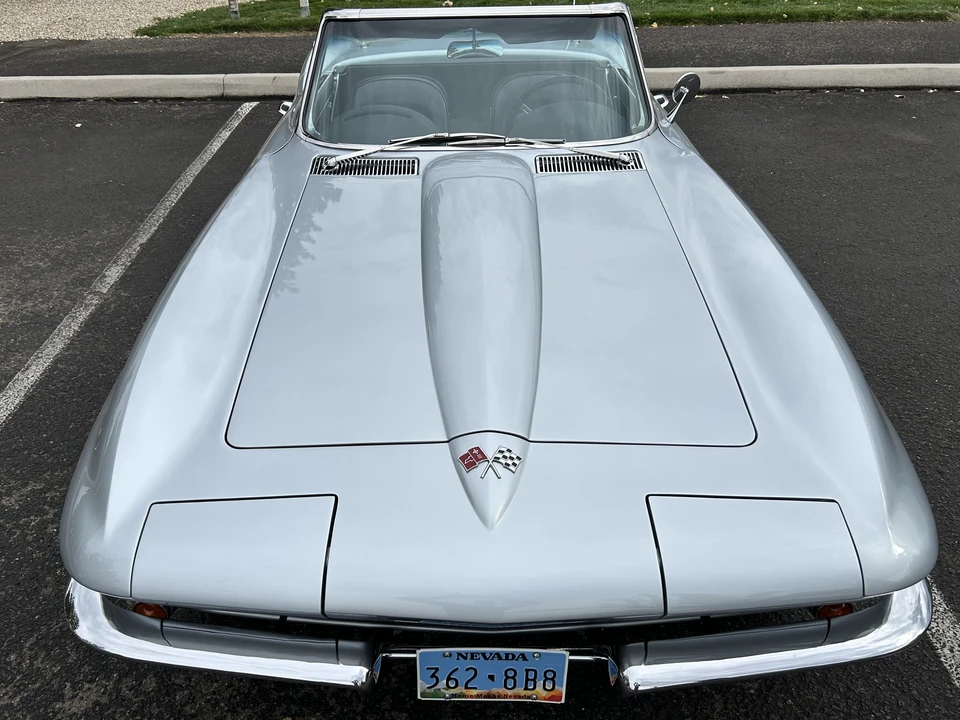 1965 Chevrolet Corvette C2 - Image 19 of 31