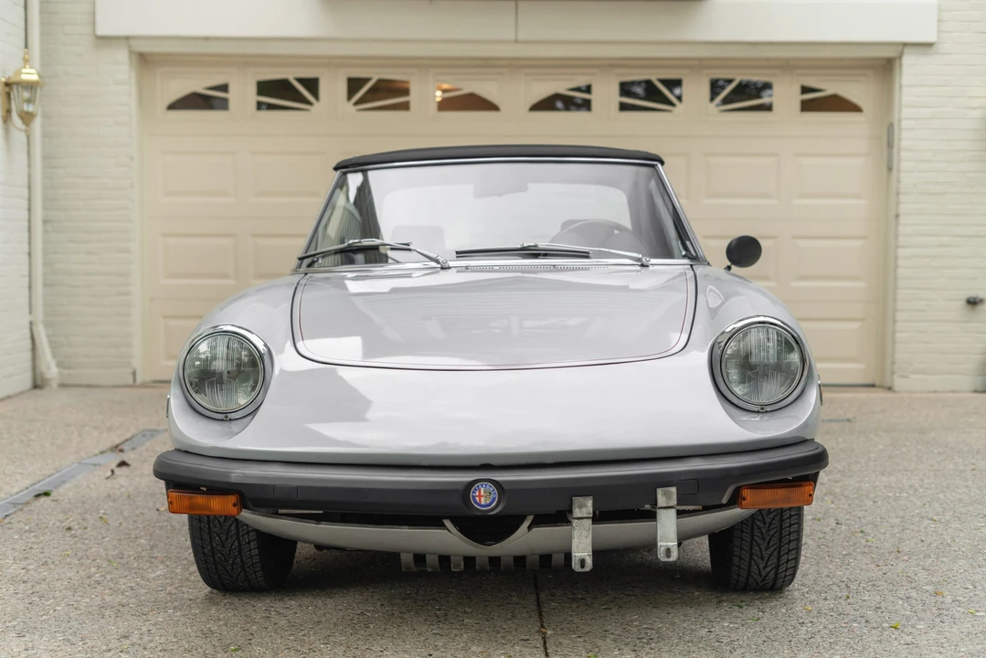 1976 Alfa Romeo Series 2 - Image 2 of 31