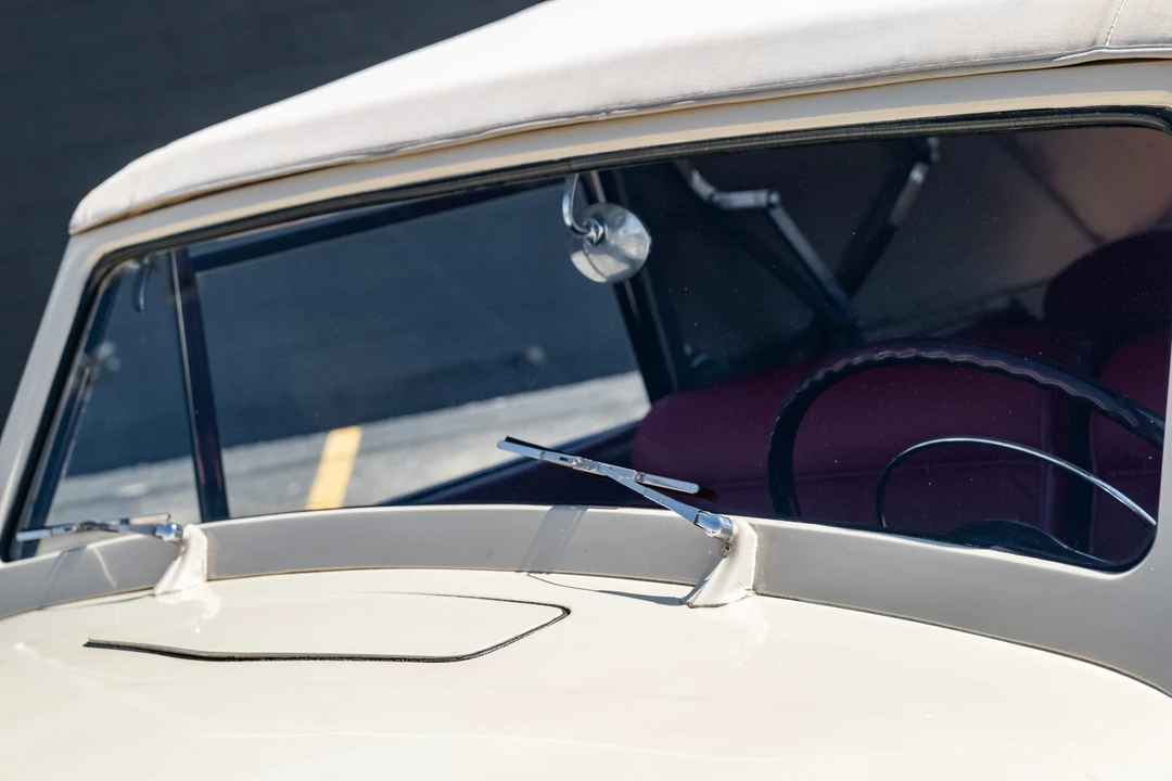 1947 Lincoln Continental 1st Gen - Image 14 of 31