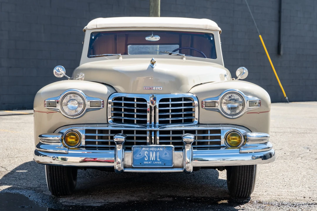 1947 Lincoln Continental 1st Gen - Image 2 of 31