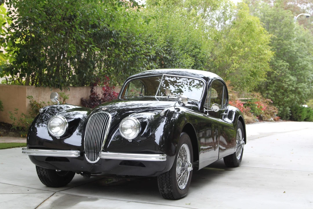 1953 Jaguar XK120 FHC Coupe - Image 2 of 31