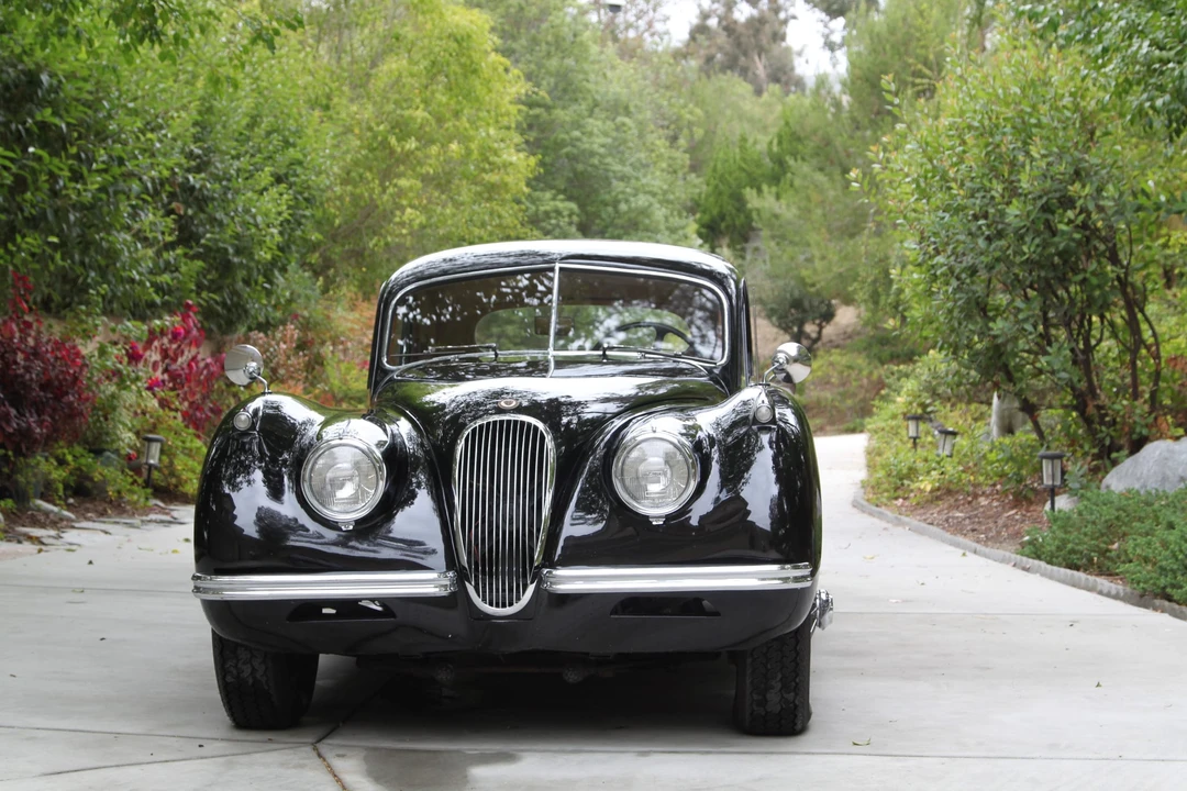 1953 Jaguar XK120 FHC Coupe - Image 3 of 31