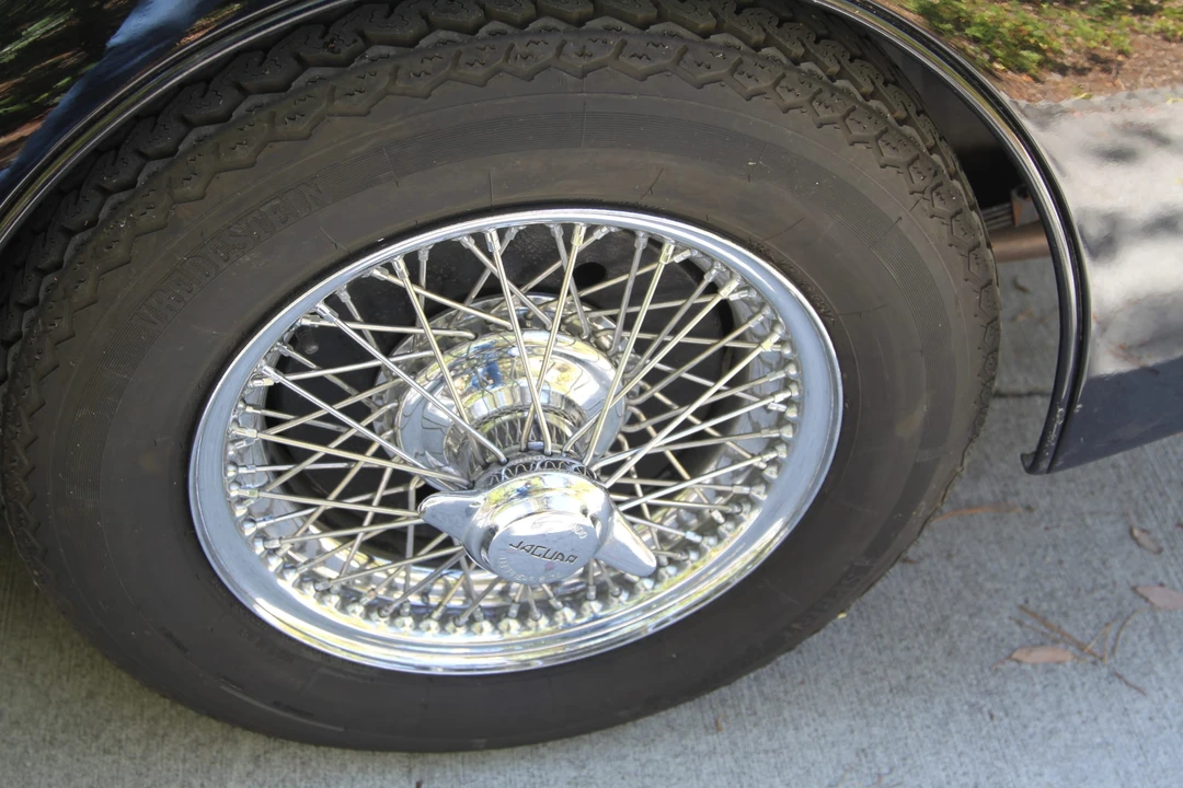 1953 Jaguar XK120 FHC Coupe - Image 31 of 31