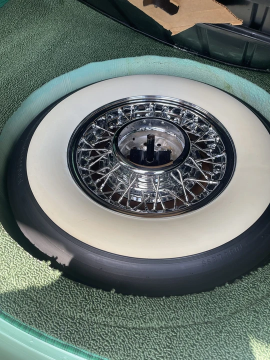 1953 Kaiser Darrin - Image 30 of 31