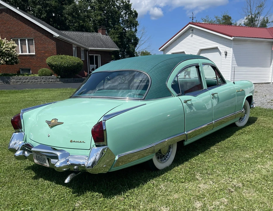 1953 Kaiser Darrin - Image 4 of 31