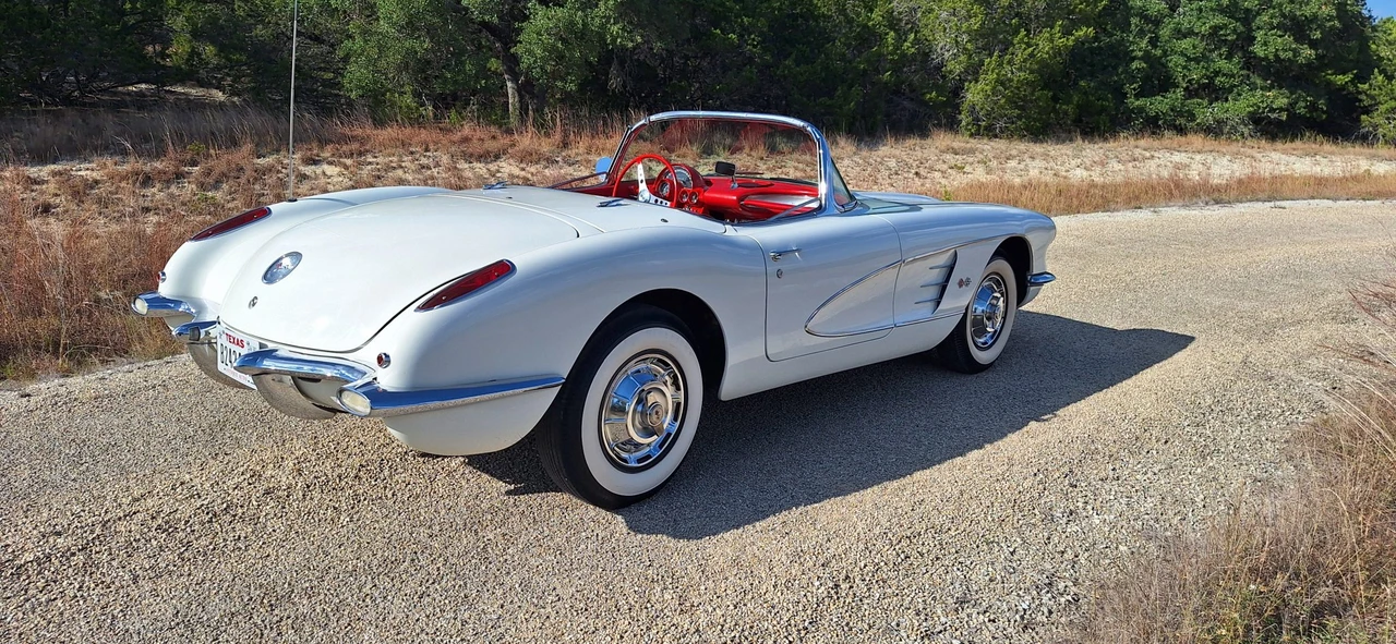 1959 Chevrolet Corvette C1 - Image 10 of 31