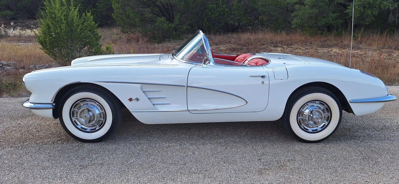 1959 Chevrolet Corvette C1 - Image 4 of 31