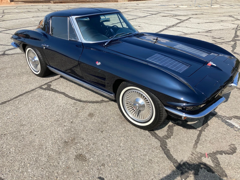 1963 Chevrolet Corvette C2 - Image 13 of 31
