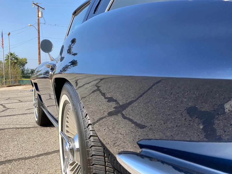 1963 Chevrolet Corvette C2 - Image 24 of 31
