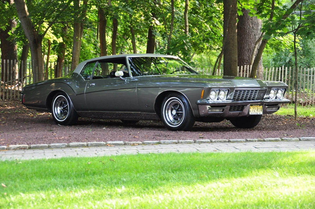 1972 Buick Riviera Boattail 3rd Gen - Image 8 of 31