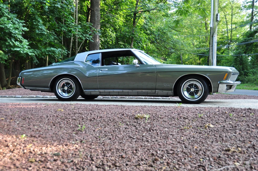 1972 Buick Riviera Boattail 3rd Gen - Image 9 of 31