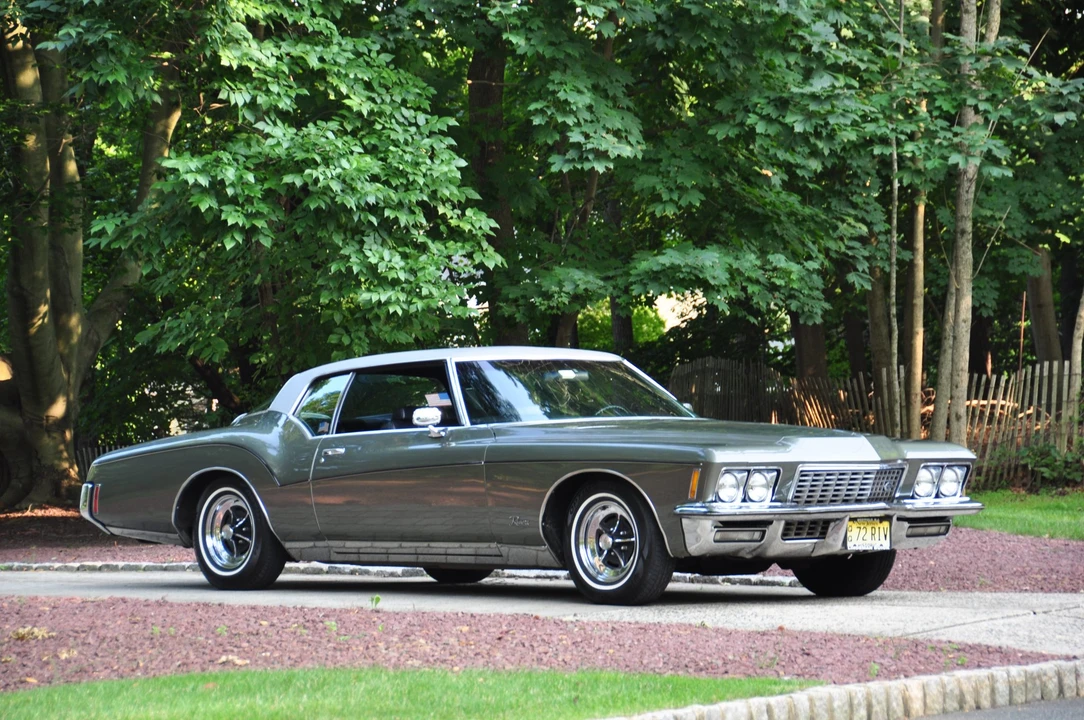 1972 Buick Riviera Boattail 3rd Gen - Image 7 of 31